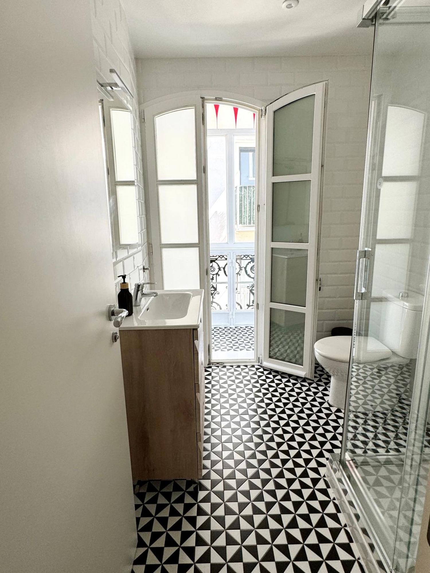 Fabulous City Centre Apartment - Grand Central House Gibraltar Bagian luar foto